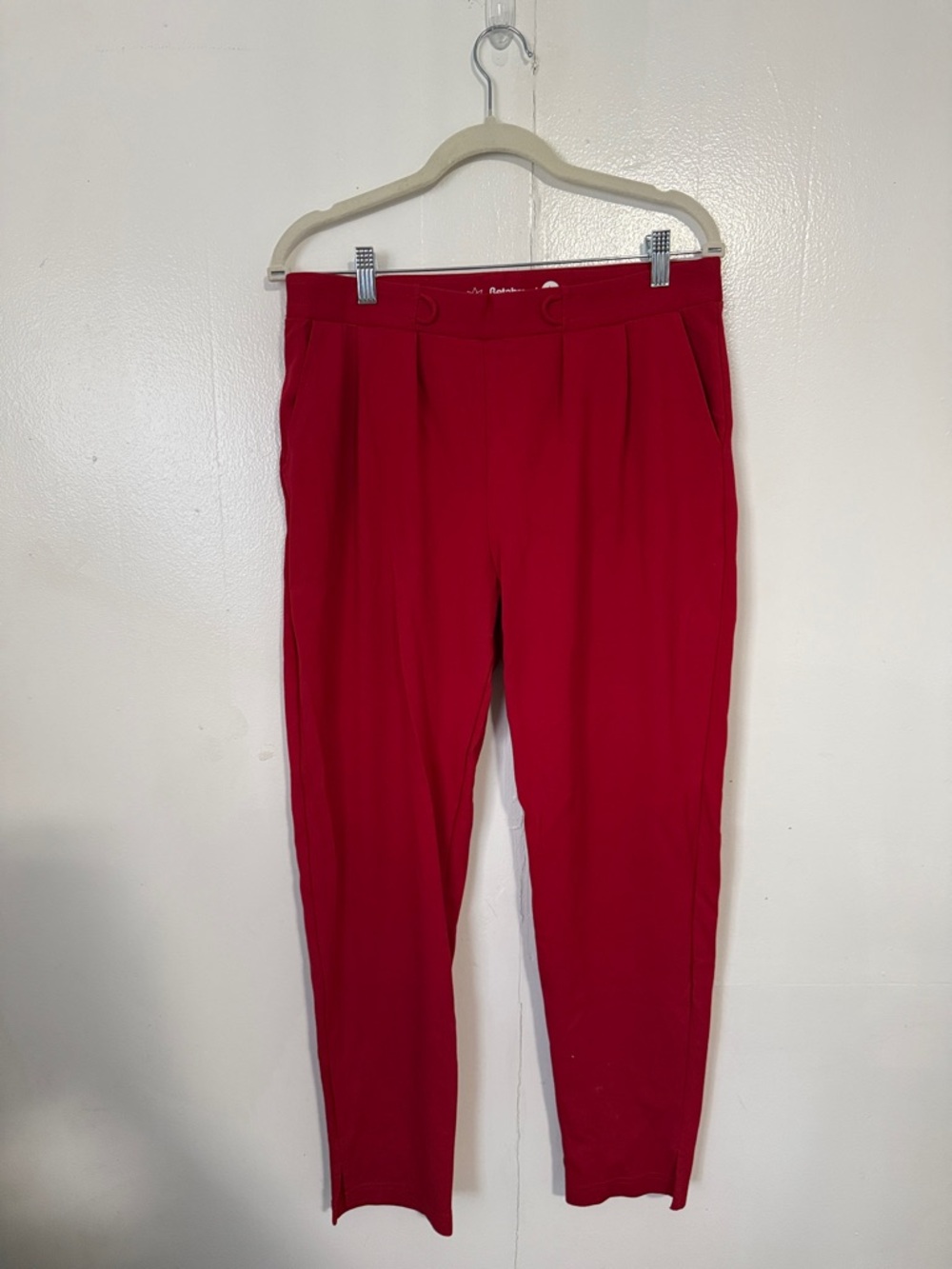 Betabrand Dress Yoga Pant Women's L Red straight leg pocketed stretchy W1528